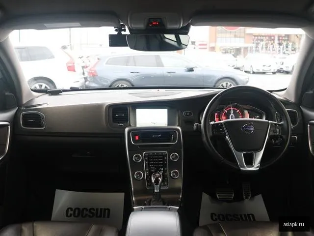 Volvo V60 5