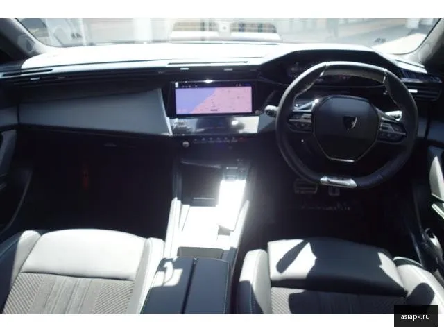 Peugeot 408 6