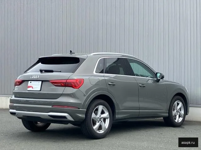 Audi Q3 5