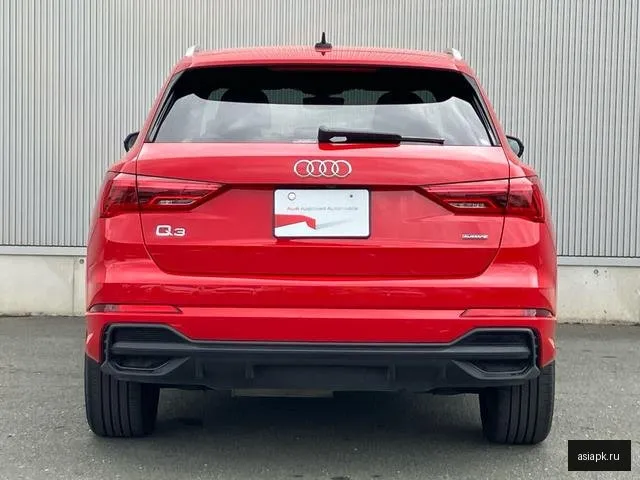 Audi Q3 6
