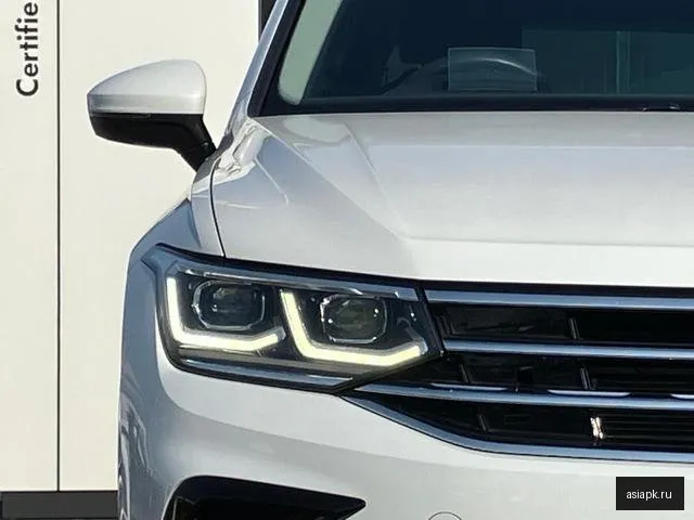 Volkswagen Tiguan 6