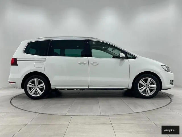 Volkswagen Sharan 5