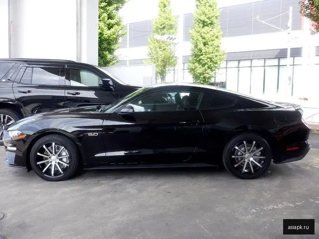 Ford Mustang 3