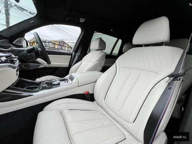 BMW X7 6