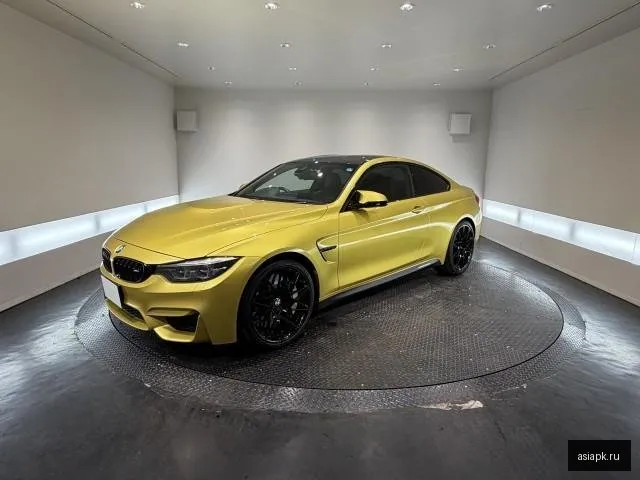 BMW M4
