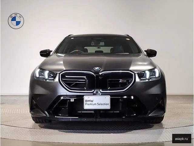 BMW M5 6