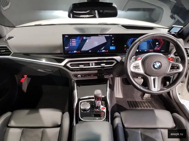 BMW M4 6