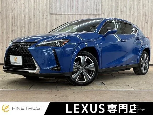 Lexus UX200