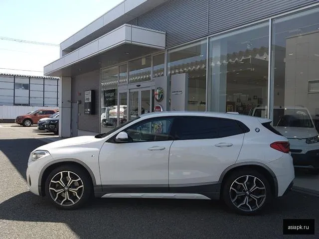 BMW X2 6