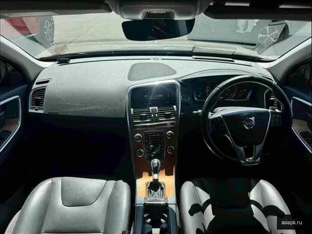 Volvo XC60 5