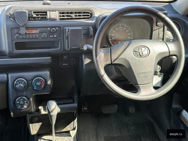 Toyota Probox 4