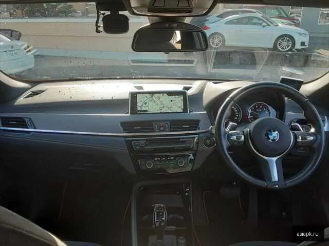 BMW X2 4
