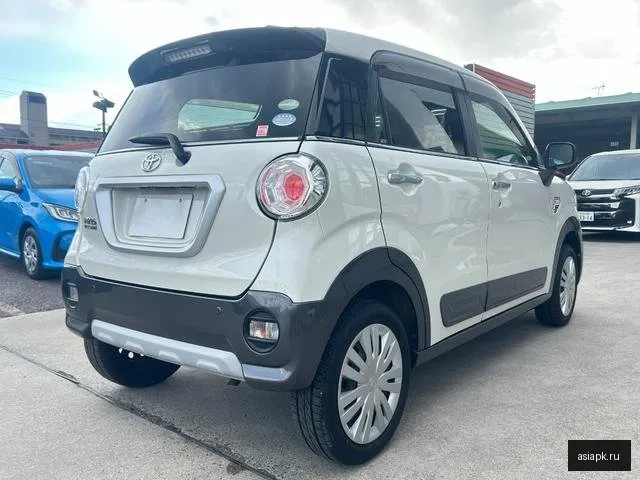 Toyota Pixis Joy 6
