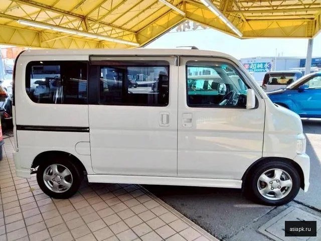 Honda Vamos 6