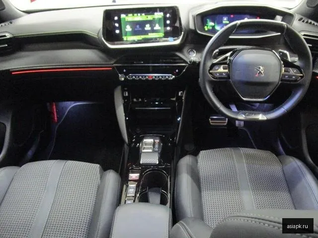 Peugeot 2008 4