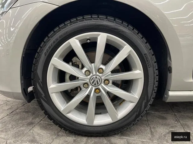 Volkswagen Golf 5