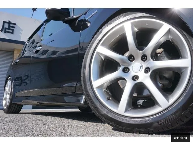 Honda Jade 5