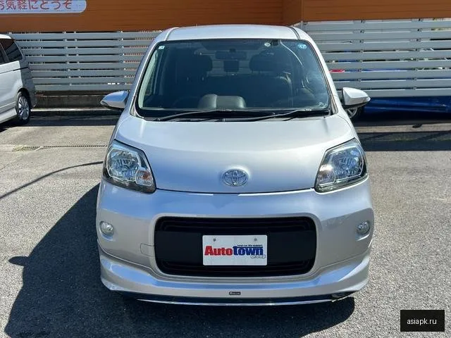 Toyota Porte 4