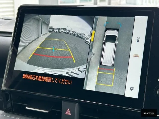 Toyota Noah 4