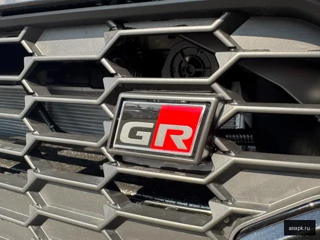 Toyota Corolla Cross 4