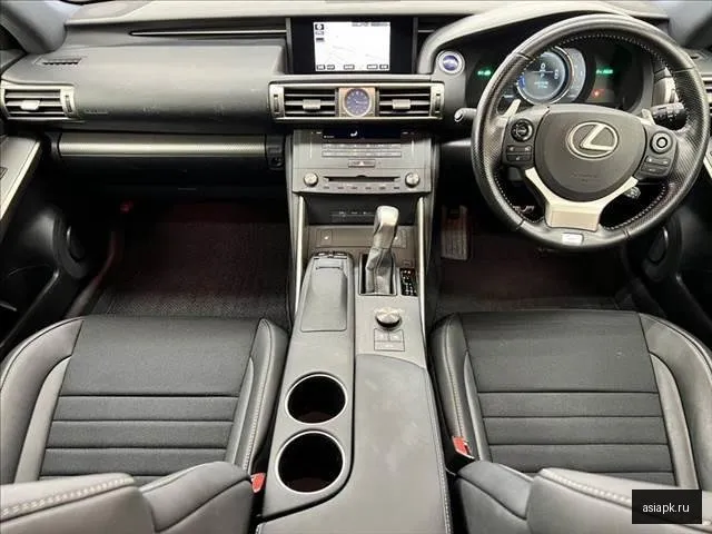 Lexus IS250 4