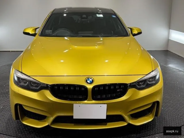 BMW M4 4