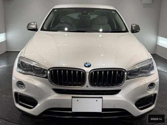 BMW X6 4