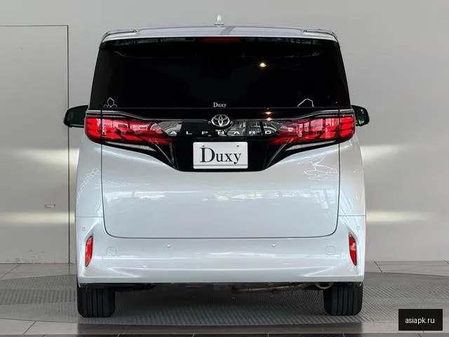 Toyota Alphard 6
