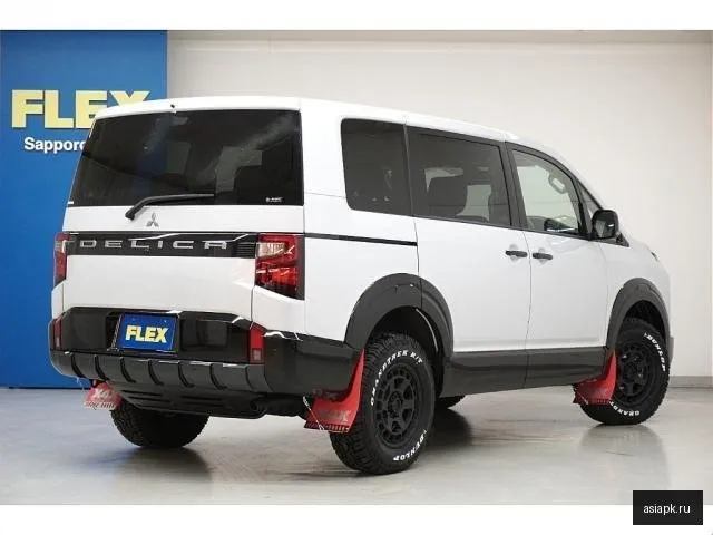 Mitsubishi Delica D:5 5