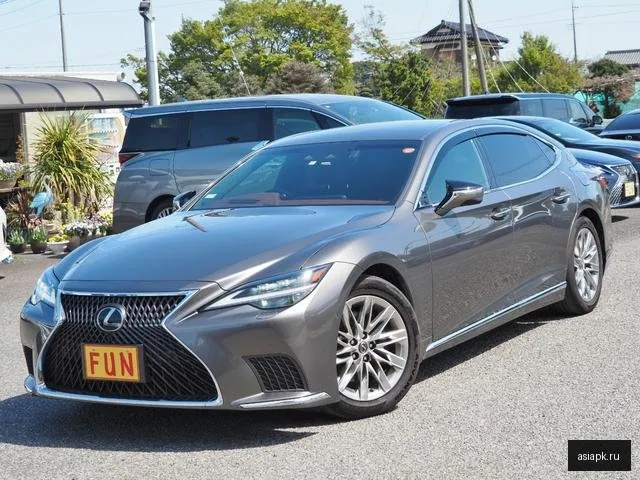 Lexus LS500h 5