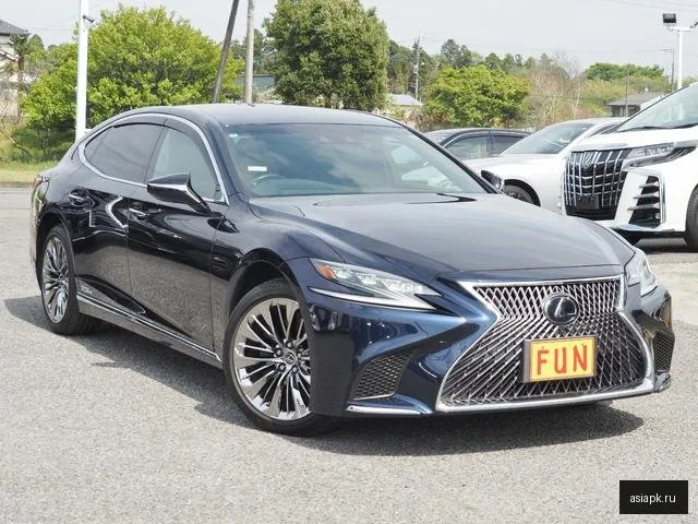Lexus LS500h 4