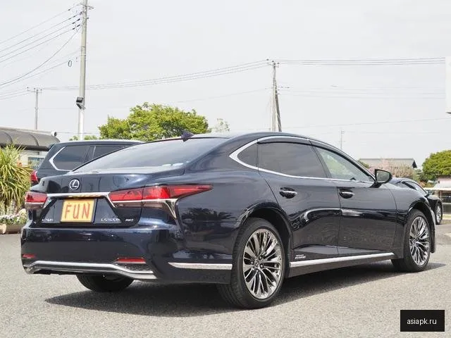 Lexus LS500h 6