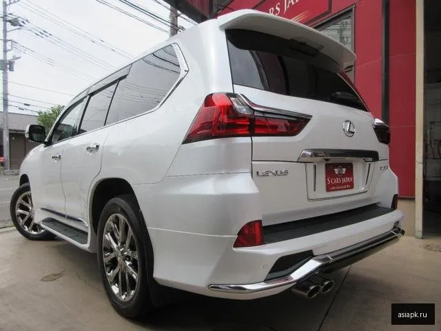 Lexus LX570 4