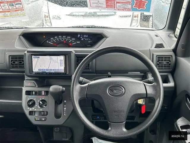 Daihatsu Hijet 4