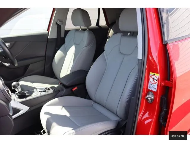 Audi Q2 6