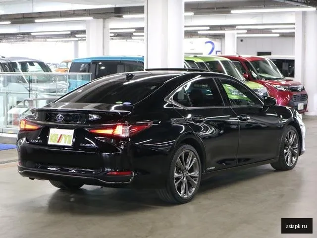 Lexus ES300h 4