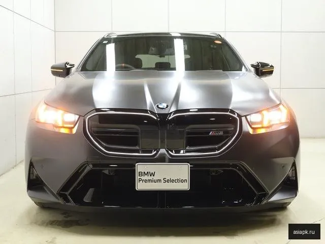 BMW M5 6