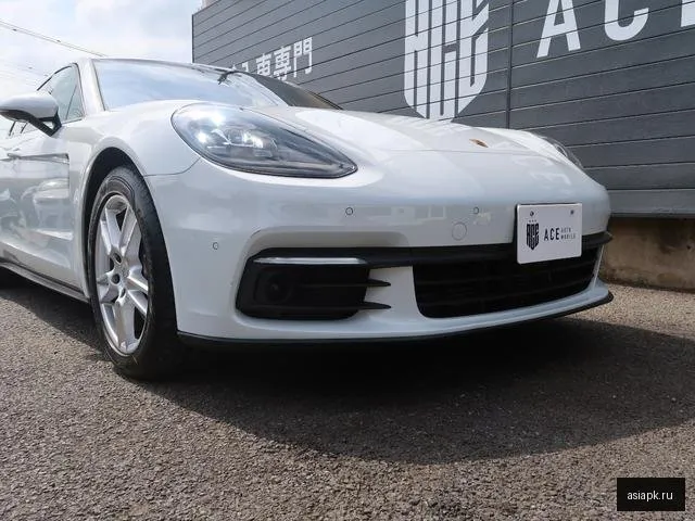 Porsche Panamera 3