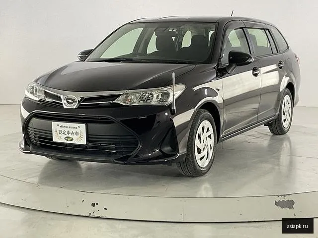 Toyota Corolla Fielder 3