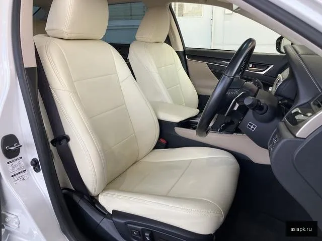 Lexus GS300h 6