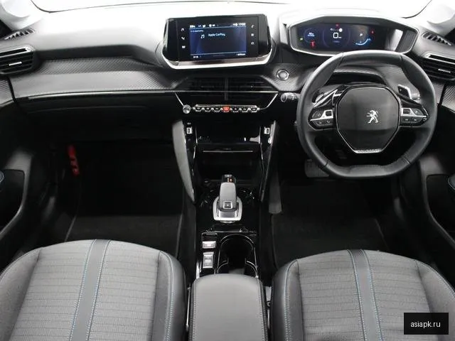 Peugeot 208 6