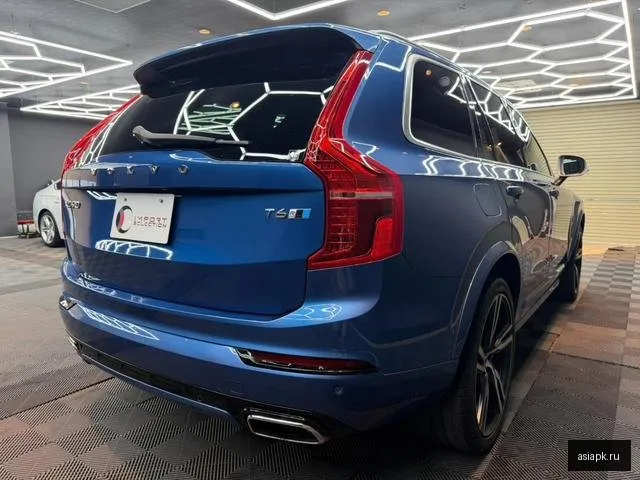 Volvo XC90 6