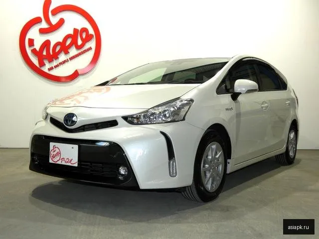 Toyota Prius Alpha 3
