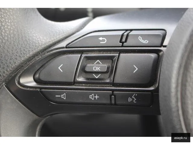 Toyota Yaris 6