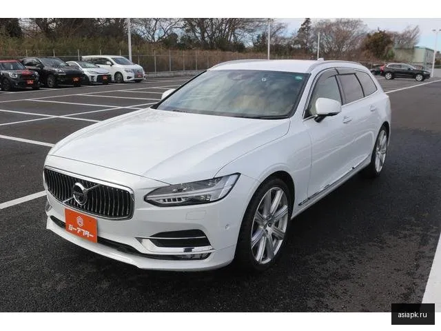 Volvo V90 6