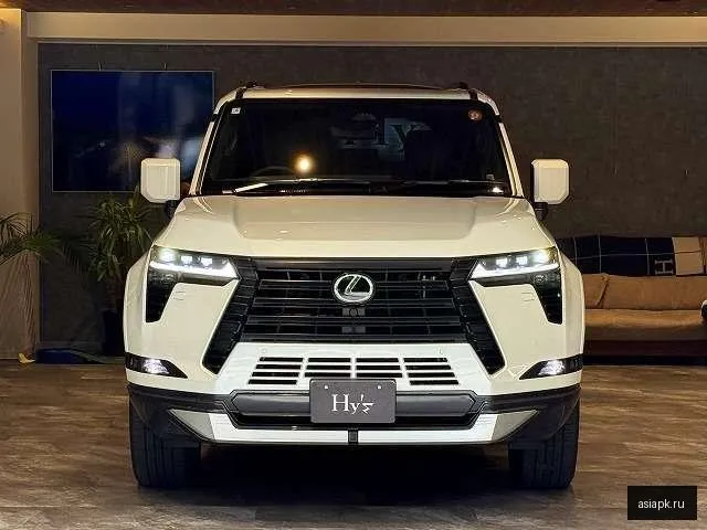 Lexus GX550 3