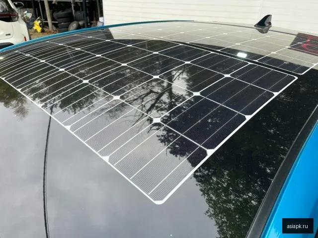 Toyota Prius PHV 6