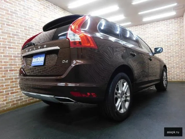Volvo XC60 5