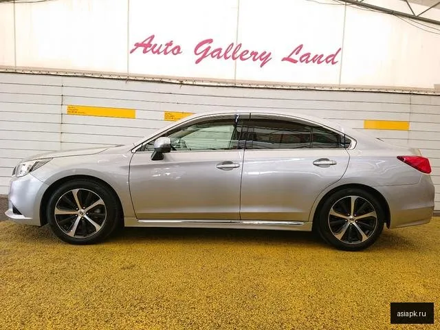 Subaru Legacy B4 6