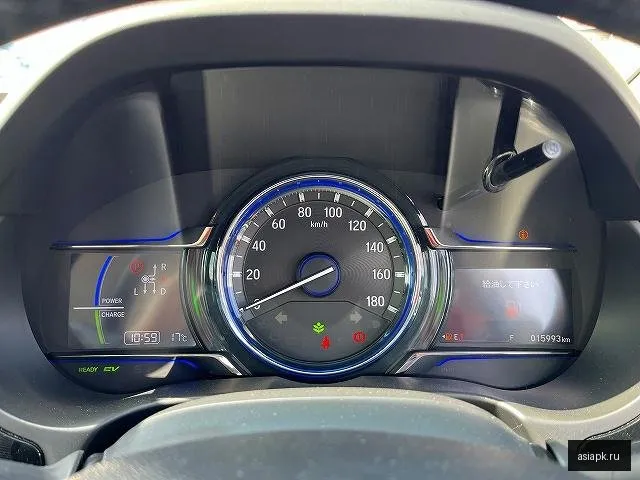 Honda Grace 5